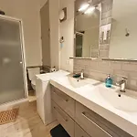 Les Estives, T2 Bis, Centre Luchon, Wifi, 6 Personnes Apartamento