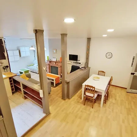 Les Estives, T2 Bis, Centre Luchon, 6 Personnes * Bagneres-de-Luchon