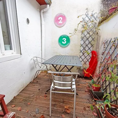 Apartment Les Estives, T2 Bis, Centre Luchon, Wifi, 6 Personnes *